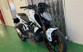 KTM 390 DUKE 2022 JPJ40