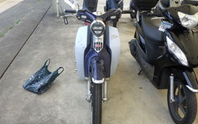 HONDA C125 SUPER CUB JA48