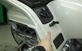 HONDA GL 1800 GOLD WING 2001 SC47