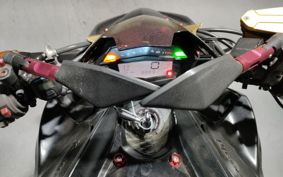 KAWASAKI Z1000 2015 ZRT00F