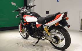 YAMAHA XJR400 2018 4HM