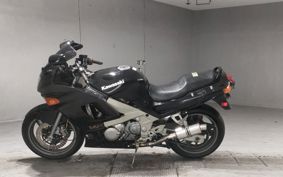 KAWASAKI ZZ-R600 1994 ZX4E19