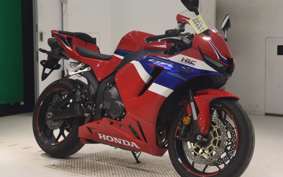 HONDA CBR600RR 2024 PC40