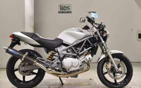 HONDA VTR 250 MC33