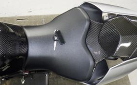 YAMAHA YZF-R1 M 2015