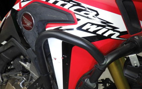 HONDA CRF1000L AFRICA TWIN 2017 SD04