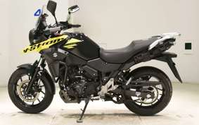 SUZUKI Vｽﾄﾛｰﾑ250A 1995