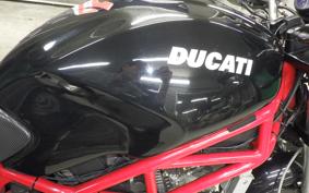 DUCATI MONSTER 400 IE 2008