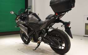 YAMAHA YZF-R25 RG10J