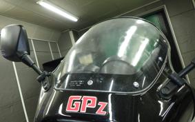 KAWASAKI GPZ400F 1984 ZX400A