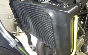 HUSQVARNA SVARTPILEN 401 2021