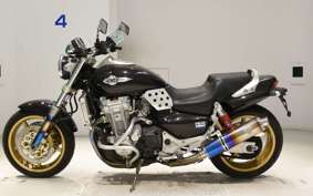 HONDA X4 LD 2000 SC38