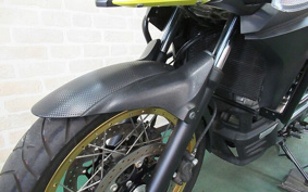 SUZUKI DL650 ( V-Strom 650 ) ABS 2020 C733A