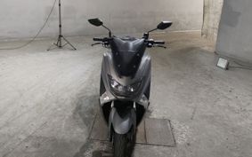 YAMAHA N-MAX 155 SG50J