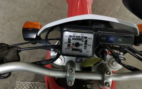 HONDA XR230 MD36