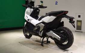 HONDA X-ADV 750 2026 RH21