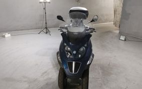 PIAGGIO MP3 400 FL 2010 ZAPM5910