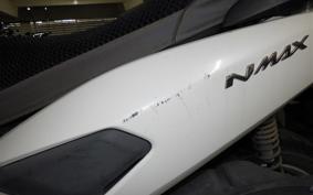 YAMAHA N-MAX SE86J