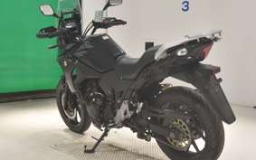 SUZUKI Vｽﾄﾛｰﾑ250