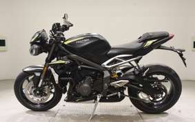 TRIUMPH STREET TRIPLE RS 2022