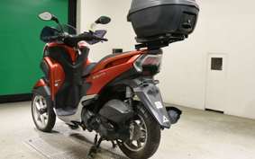 YAMAHA TRICITY 125 SE82J