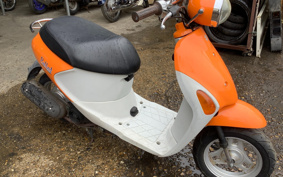 SUZUKI LETS4 CA41A