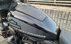 HARLEY RH975 NIGHT STAR 2022 ZH1