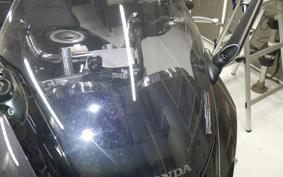 HONDA CB1300SB SUPER BOLDOR 2025 SC54