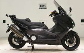 YAMAHA T-MAX 530 2013