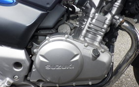 SUZUKI GSR250