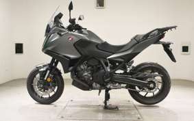 HONDA NT1100 2026 SC84