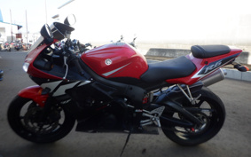 YAMAHA YZF-R6 2003 RJ05