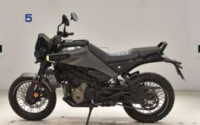 HUSQVARNA SVARTPILEN 401 2024