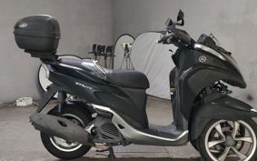 YAMAHA TRICITY 125 SE82J