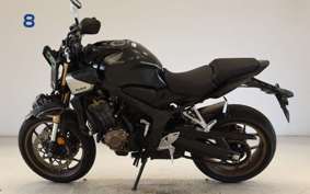 HONDA CB650R E-Clutch 2025 RH17