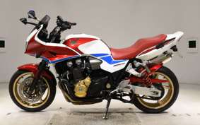 HONDA CB1300SB SUPER BOLDOR A 2011 SC54