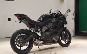 KAWASAKI ZX-25R ZX250E