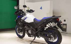 SUZUKI DL650 ( V-Strom 650 ) XTA 2025 C733M