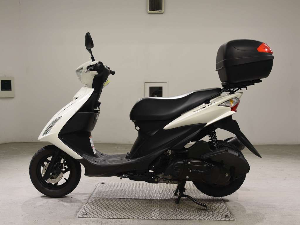 Фото Suzuki ADDRESS V125 S с японского аукциона