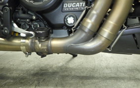 DUCATI DIAVEL STRADA 2013