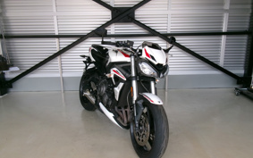 TRIUMPH STREET TRIPLE S 2021 HDA52A