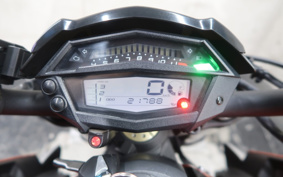 KAWASAKI Z1000 2015 ZRT00F