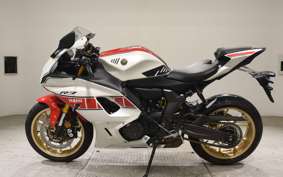 YAMAHA YZF-R7 2022 RM39J