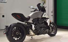 DUCATI DIAVEL 1260 2021