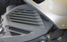 YAMAHA TRICITY 125 SE82J