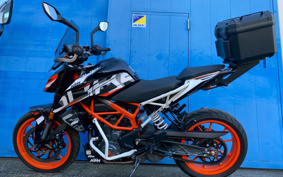 KTM 390 DUKE 2023 JPJ40