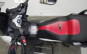 BMW C400X 2020
