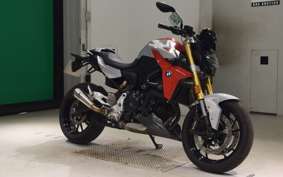 BMW F900R 2021