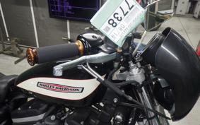 HARLEY XL883R 2006