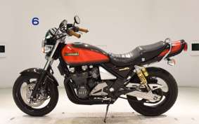 KAWASAKI ZEPHYR 400 KAI 2010